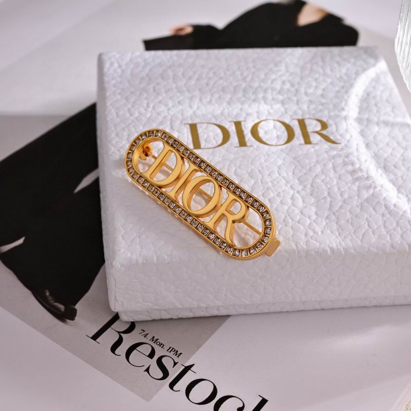 Dior Brooch 05yxs09